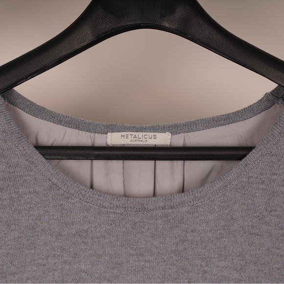 Metalicus Grey Long Sleeve Sweater with Crisscross Pleated Back - Picture 3 of 3